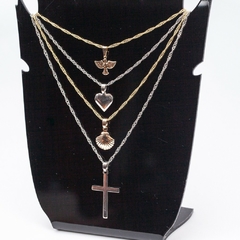 Kit Semijoias Folheadas 30pçs Folheadas Ouro 18k e Prata + Maleta Luxo - comprar online