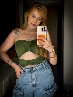 Body Ashley na internet