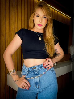 Imagem do cropped costa nua Emy