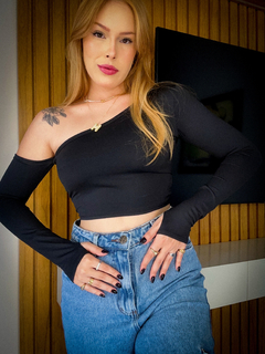 cropped Roma