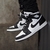 Tênis Air Jordan 1 Retro High OG 'Black White' na internet