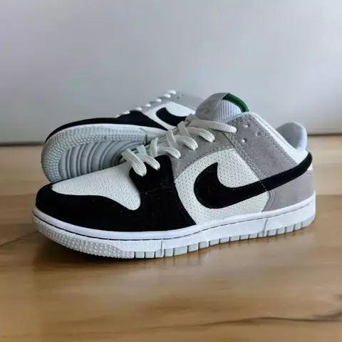 Nike SB Dunk Cinza
