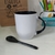 Caneca com colher preta Logística na internet