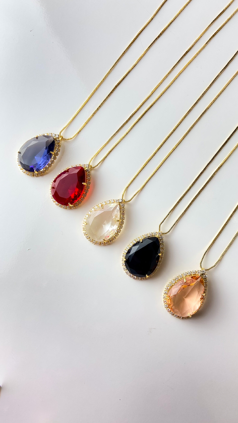Conjunto Gota Cristal dourado