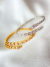 Bracelete Escamas cravejado - comprar online