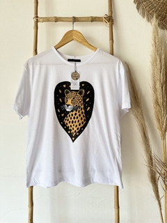 Remera Tigre Love -  Tienda Enriqueta Ciudad Jardin - Calzado y ropa con estilo para mujeres reales