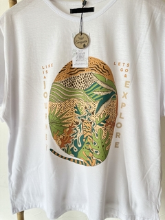 Remera Journey explore en internet