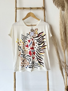Remera Amorio - comprar online