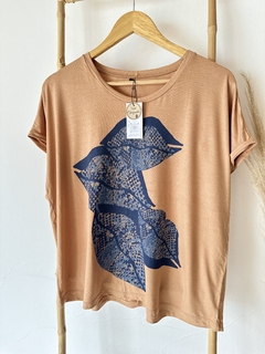Remera Muak