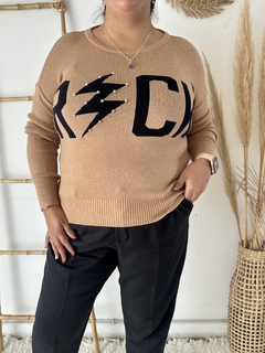 Sweater Rock en internet