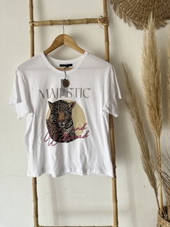 Remera majestic - comprar online