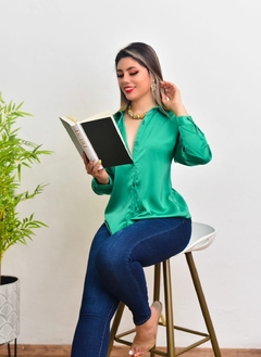Imagen de Blusa tipo seda