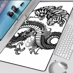 Imagem do Tapete de mouse grande dragão japonês cadeado legal para jogos de borda mouse pad sobre a mesa tapetes para notebook notebook de borracha para jogos de velocidade tapete de jogo