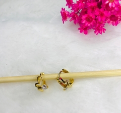 brinco argolinha coracao/strass folheada