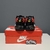 AIR MAX PLUS TN "SISTERHOOD" na internet