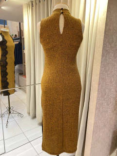 Vestido Canelado Renda Mostarda na internet