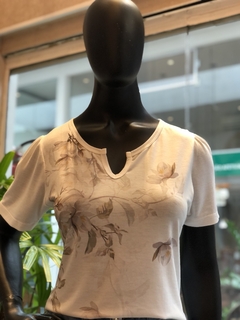 T-shirt Malha Abstrato - Fino Look