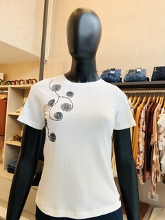 T-shirt Bordada Malha - loja online