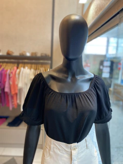 Blusa Lisa Ombro a Ombro Preta