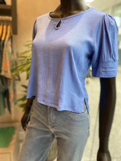 Blusa Gota Decote na internet