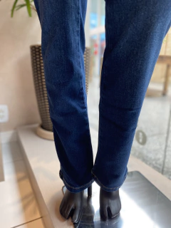 Calça Reta Jeans na internet