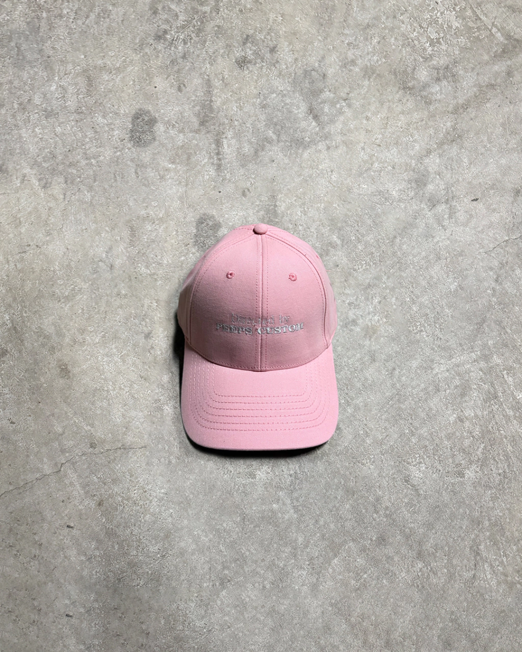 Gorra Directed by Rosa