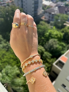 Bracelete x c na internet