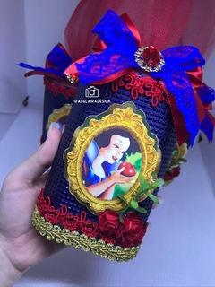 Biscoito look do tema Branca de neve na internet
