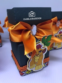 Caixa Meia Bala do tema Rei leão - comprar online