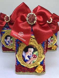 Caixa Milk do tema branca de neve na internet