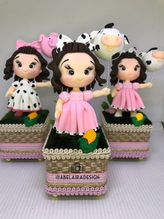 Caixa Acrílica single do tema Fazendonha rosa