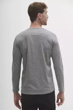 Remera Lisa Manga Larga (Gris) - comprar online