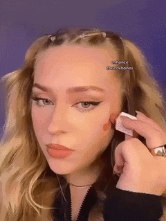 Color Bloom Rubor liquido matte - Ricky Business - Glow Up
