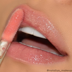 Lips Contessa