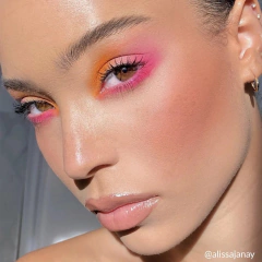 Bronceada en Tulum - Bh Cosmetics - Glow Up