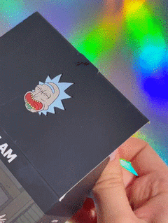 Rubor crema a polvo x Rick and Morty en internet