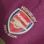 Camisa retro do Arsenal 2005 na internet