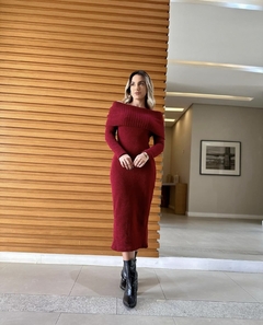 Vestido de Tricô Ombro a Ombro