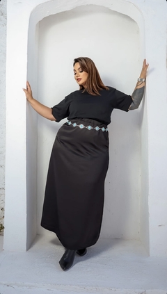Saia Midi em Cetim - PLUS - comprar online