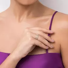 Aparador Cravejado Por 420 Zircônias Banhado A Ouro Feminino Rommanel na internet