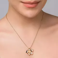 Gargantilha Lírio Amarelo Banhada A Ouro 18k Com Zircônias E Aplicação De Rhodium Cód-532474 - comprar online