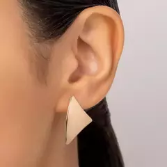 Brinco Botão Triangular Banhado a Ouro 18k Cód. 527231 - Farinni Joias