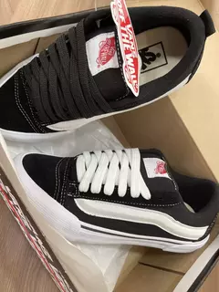 VANS KNU SKOOL na internet