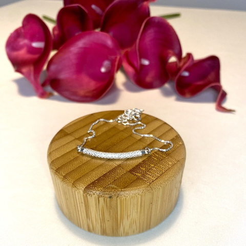 Pulseira cravejada em zircônia