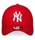 GORRA NEW ERA 940 AF MLB NEW YORK NY YANKEES ATRWHI ROJA CON BLANCA