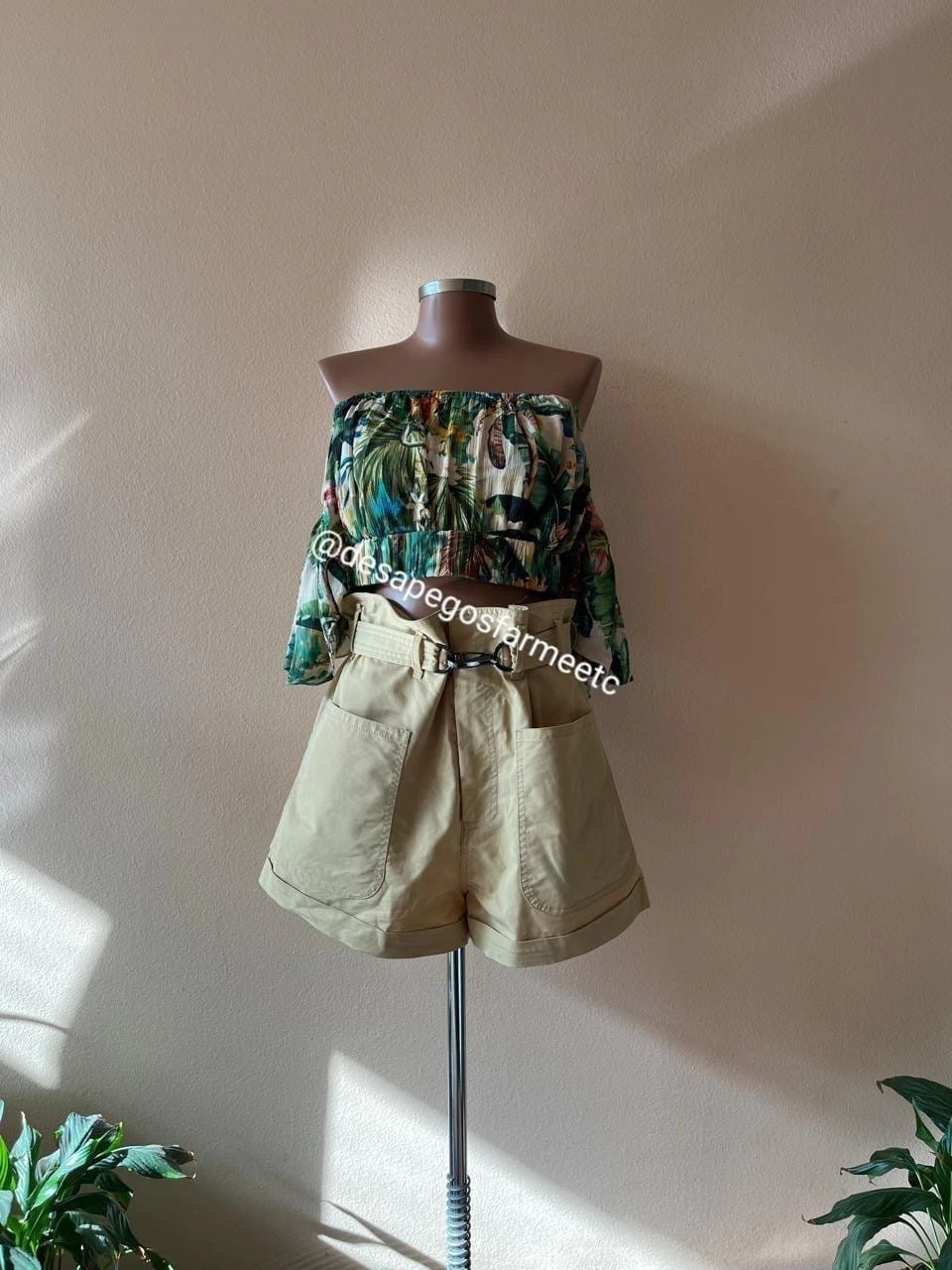 Blusa Cropped ciganinha Farm