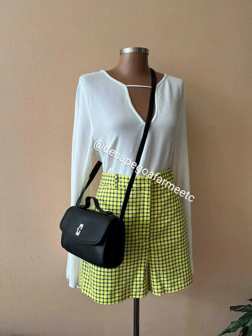 Bermuda quadriculada Zara