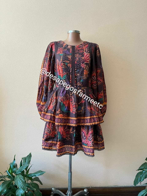 Vestido Curto manga longa Farm Global