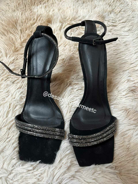 Sandália Fivela Preta brilho Sonho dos Pés - comprar online