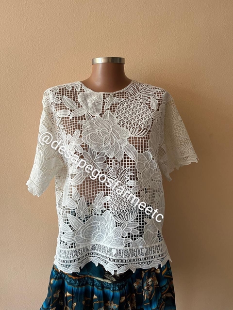 Blusa Renda Farm